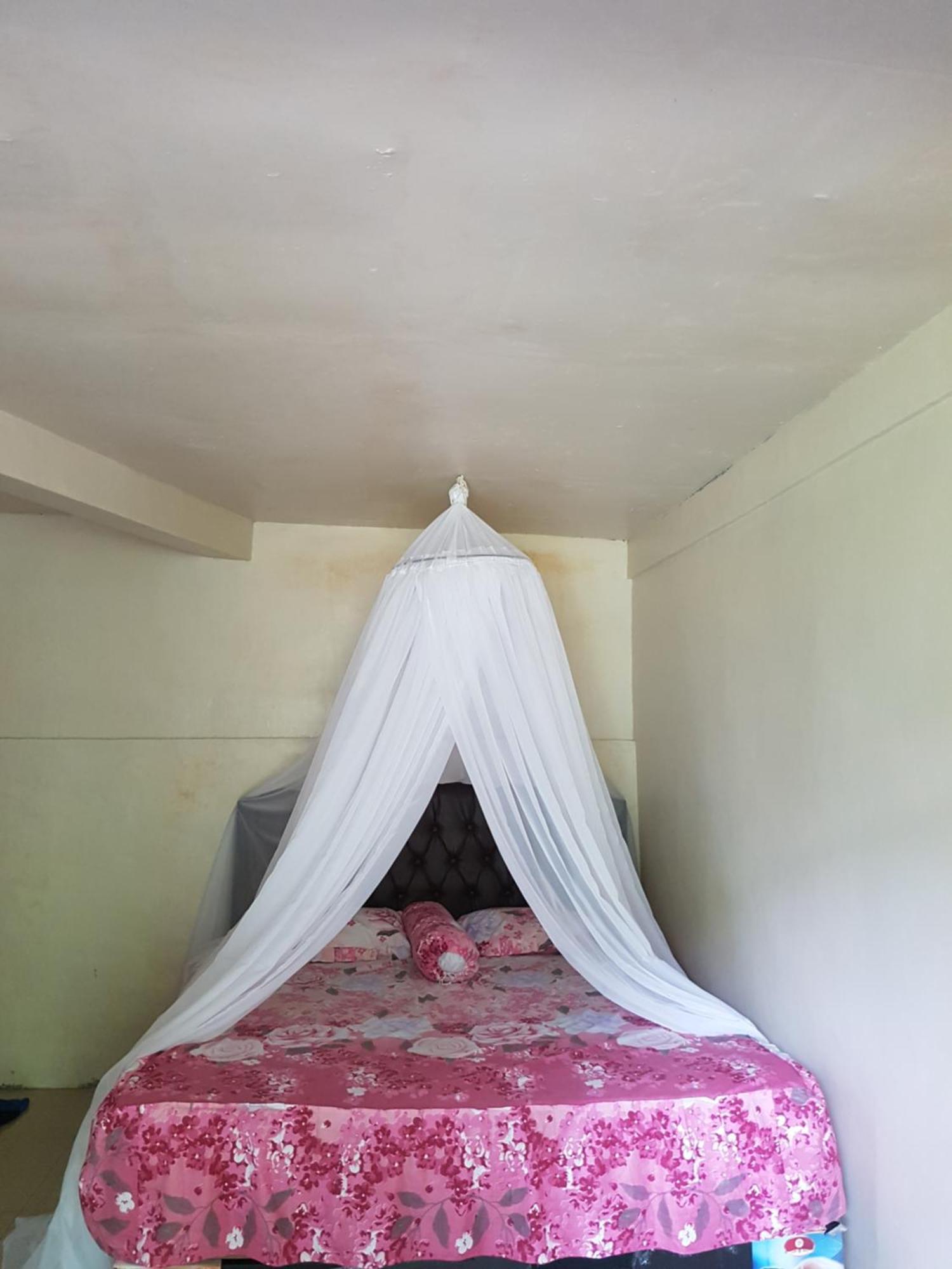 Batu Kapal Guest House & Jungle Trekking Bukit Lawang Pokoj fotografie