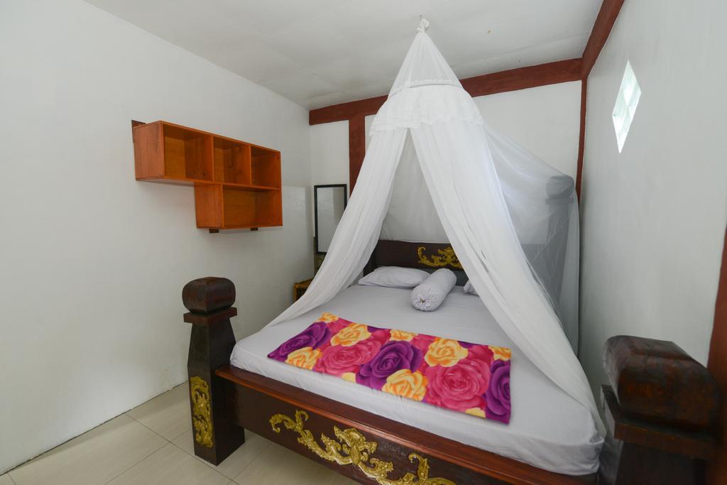 Batu Kapal Guest House & Jungle Trekking Bukit Lawang Exteriér fotografie
